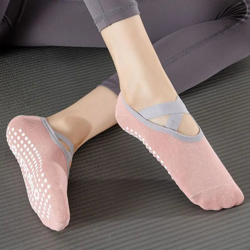 Women Yoga Socks Anti Slip Bandage Sports Ladies Girls Ballet Socks Dance Sock Slippers Yoga Socks Non Slip Acupressure Mat